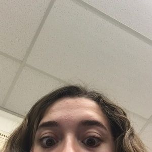 Meet your Posher, Makenzie